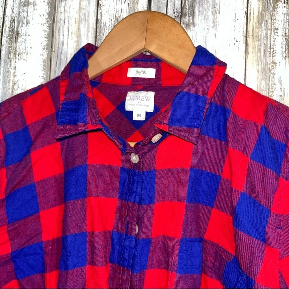 J.Crew Plaid Boy Fit Button Down Shirt Red Blue Cotton Size M Classic Preppy